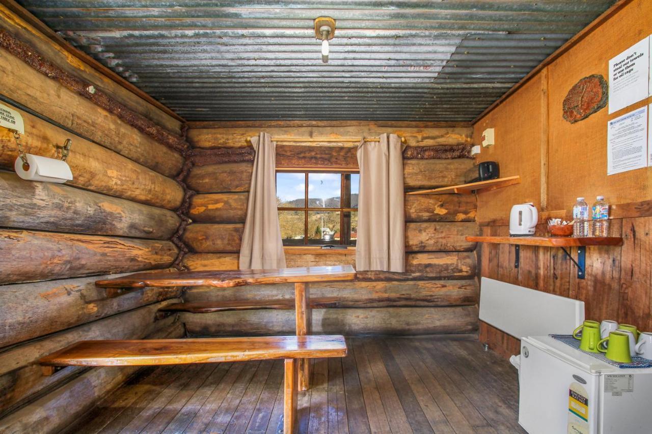 Dargo Hotel Exterior photo
